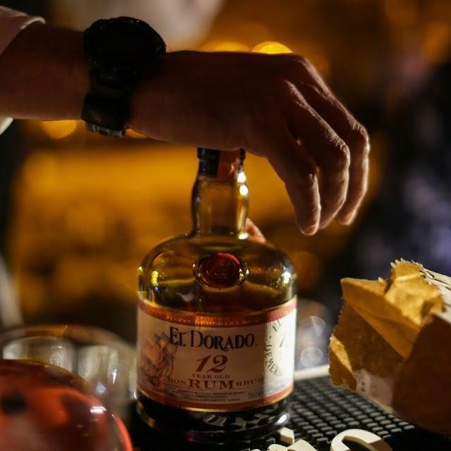 Hemingway Bar Tirana